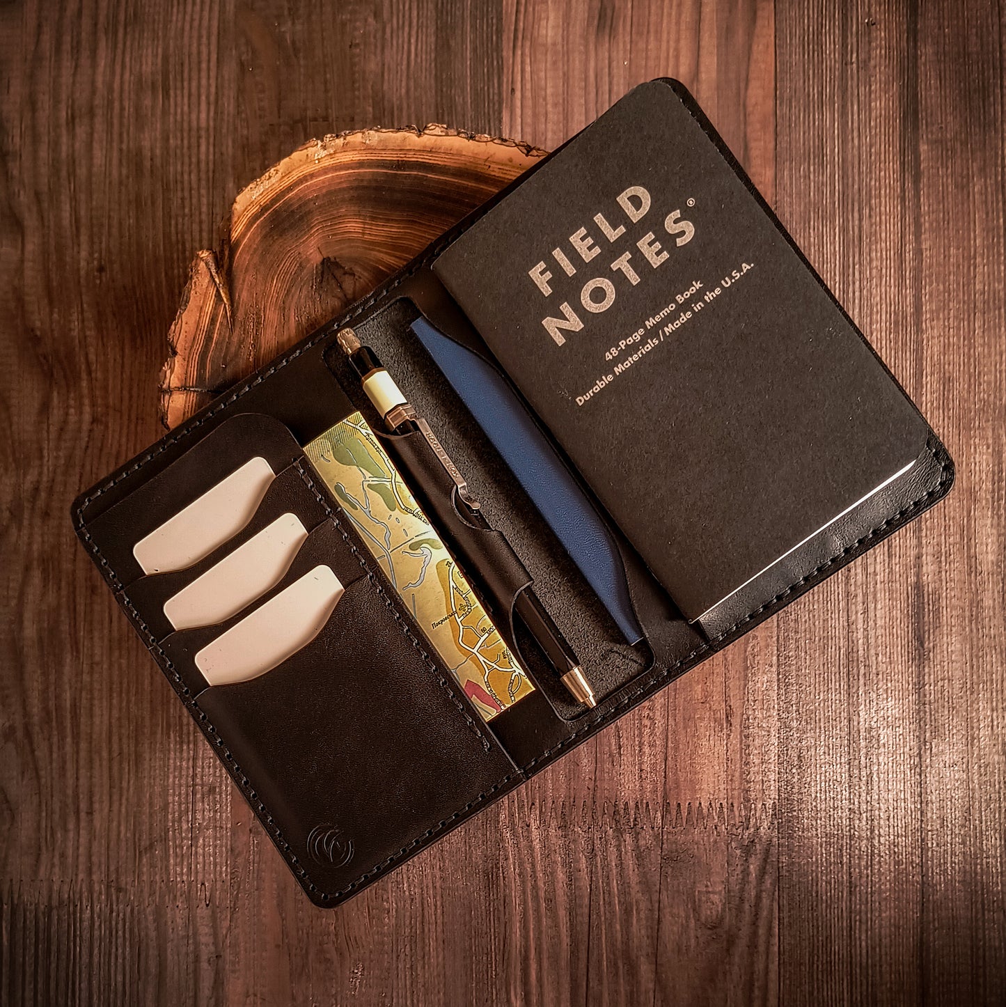 Travel journal organiser
