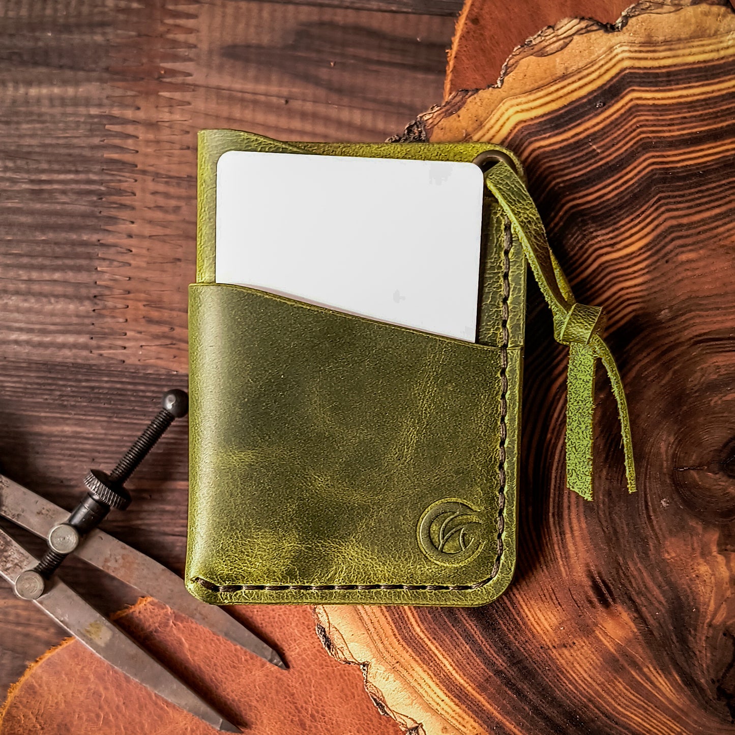 Front pocket wallet