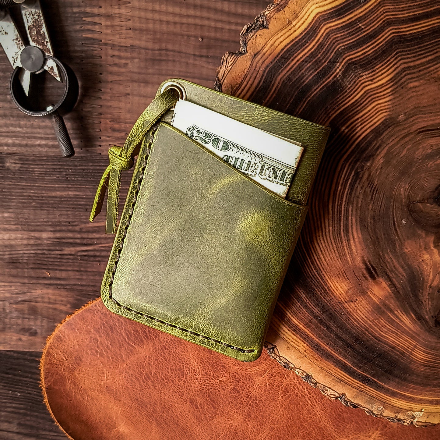 Front pocket wallet