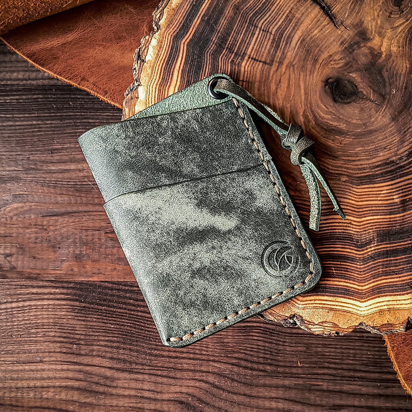Front pocket wallet