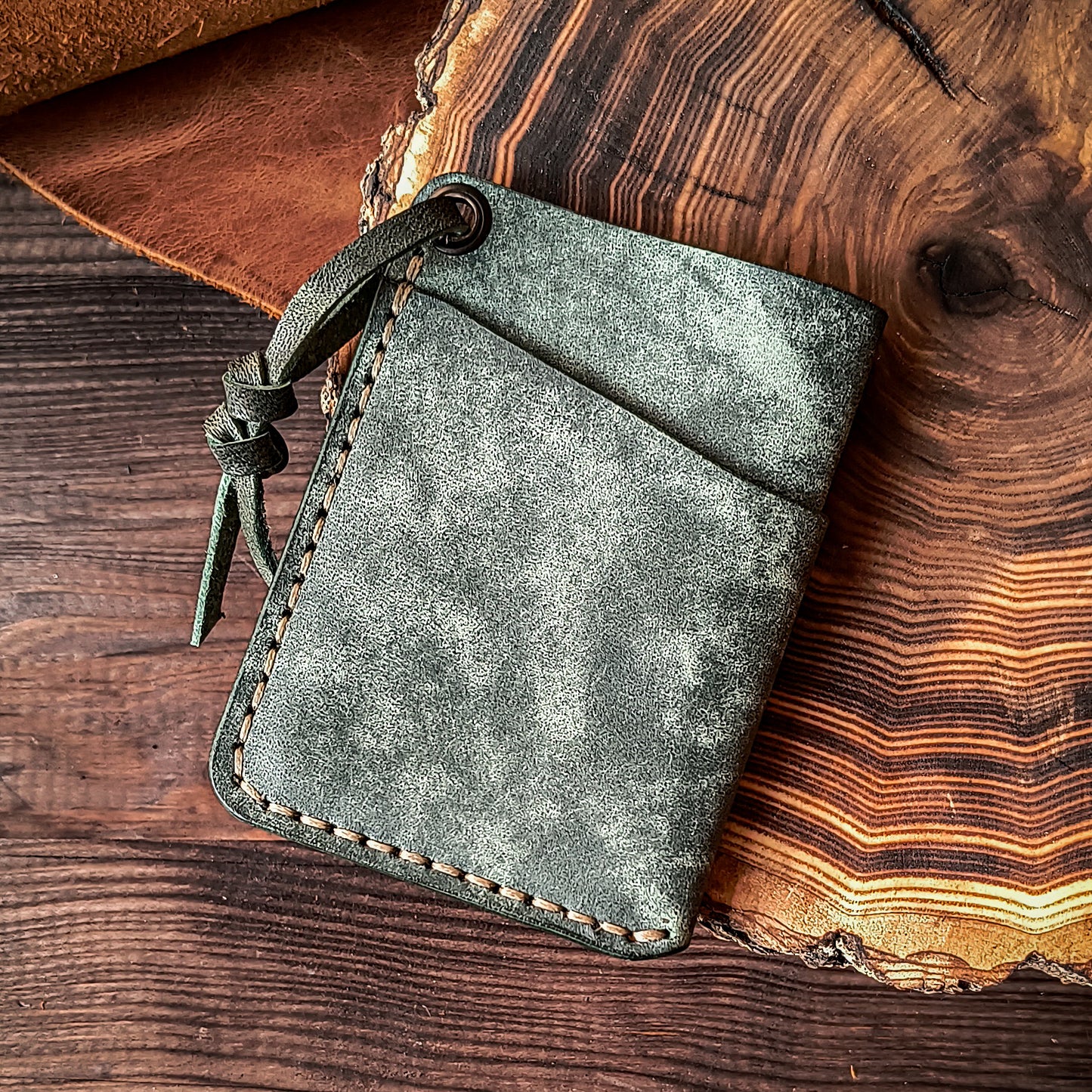 Front pocket wallet