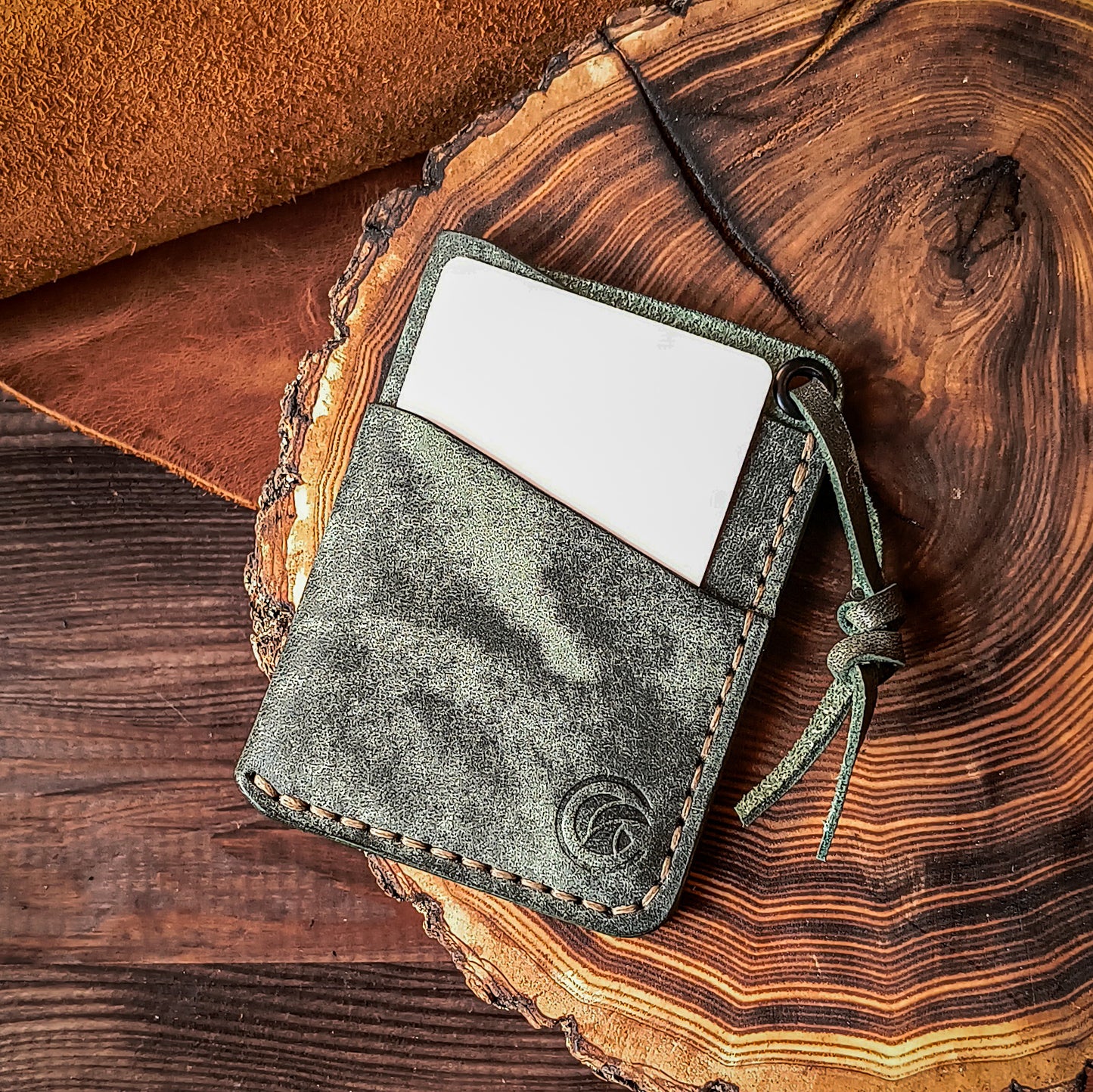 Front pocket wallet