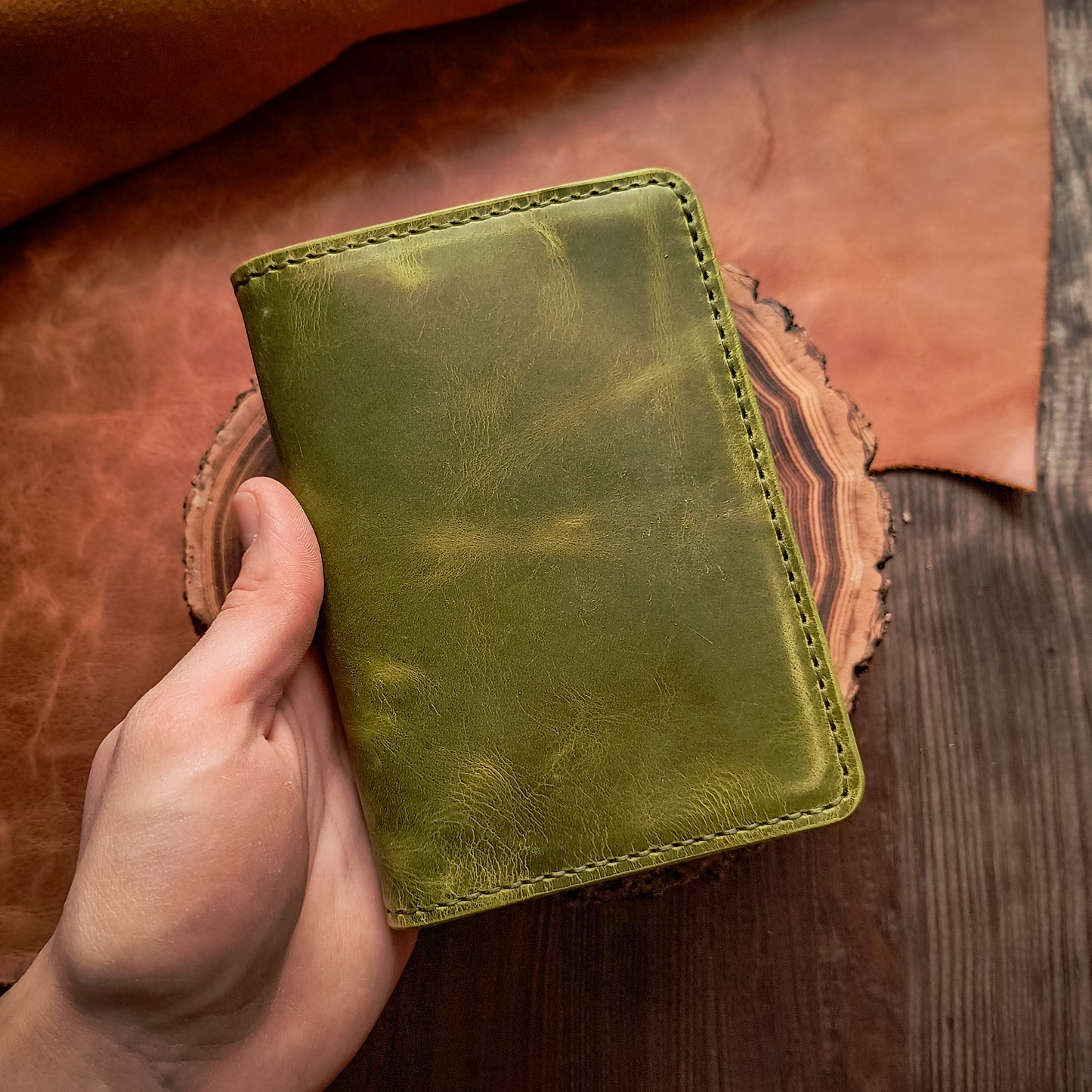 Travel journal organiser