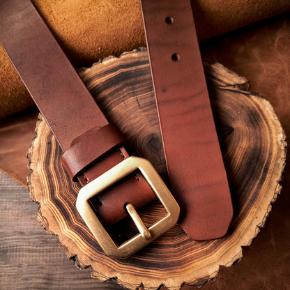 Durable handmade brown leather belt with large solid brass frame buckle - Heritage and casual style belt