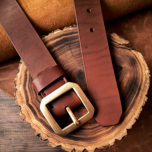 Durable handmade brown leather belt with large solid brass frame buckle - Heritage and casual style belt