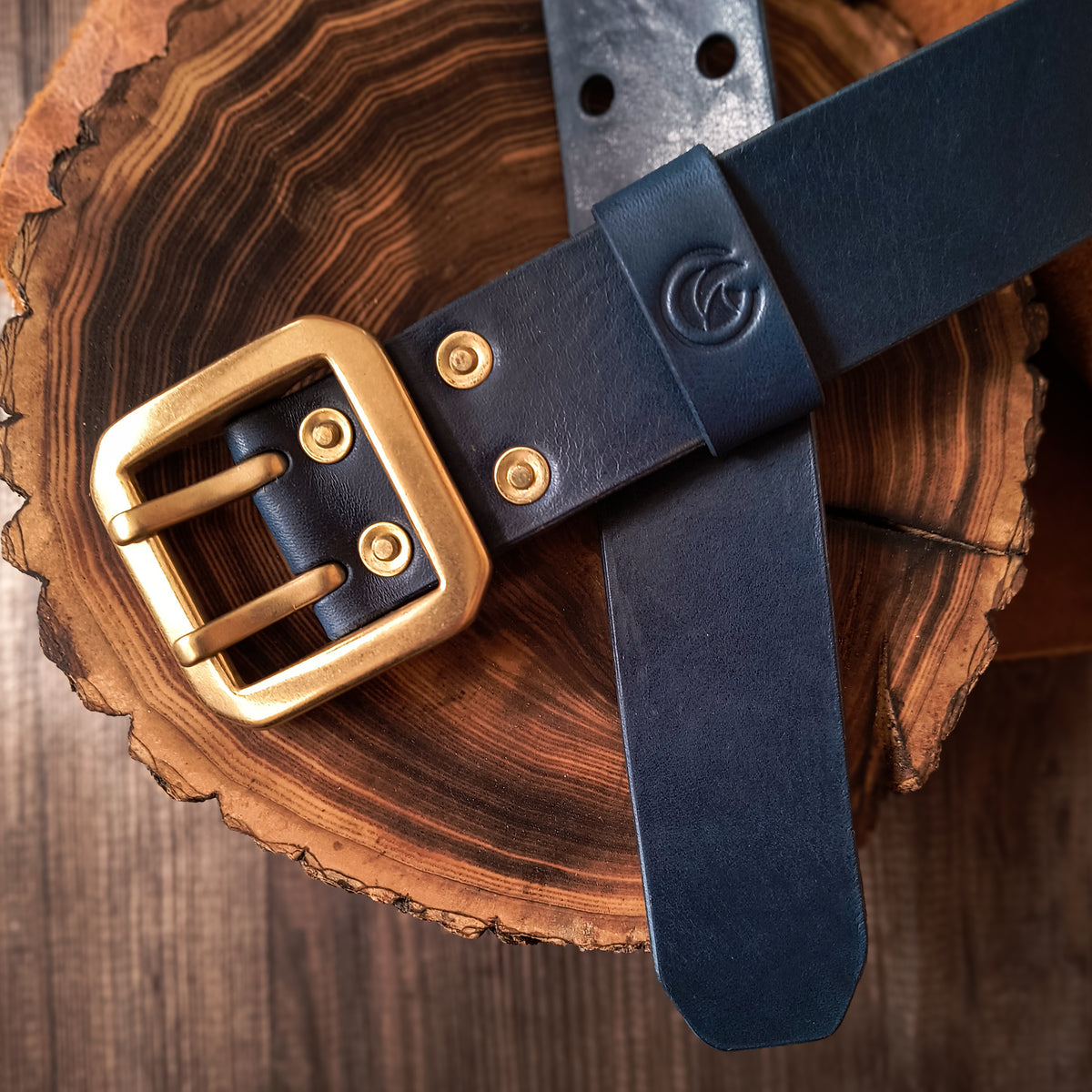 Navy blue leather belt with key holder