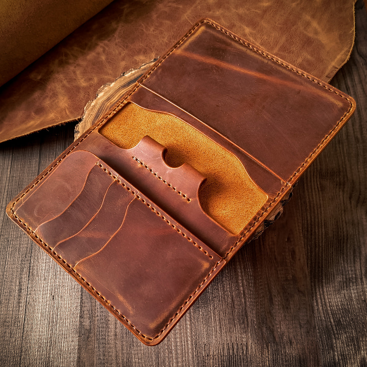 Travel journal organiser